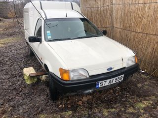 Ford Courier foto 3