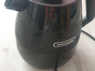 Fierbator de calitate germana ,,Grundig'' adus din UK.Электрочайник немецкого качества,,Grundig'' foto 2