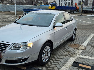 Volkswagen Passat foto 2