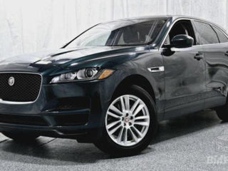 Jaguar F-PACE foto 2