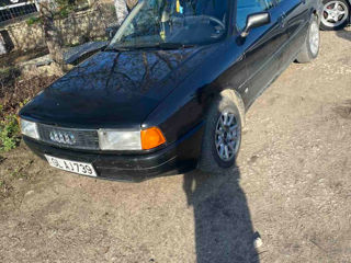 Audi 80