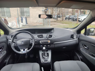 Renault Scenic foto 5