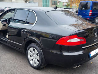 Skoda Superb foto 3