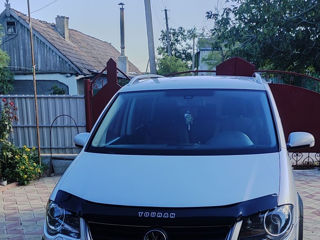 Volkswagen Touran, 2009 г.