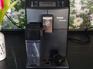 Кофемашина Saeco Minuto