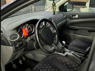 Ford Focus foto 4