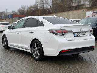 Hyundai Sonata foto 4