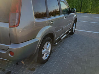 Nissan X-Trail foto 7