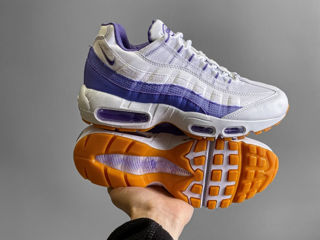 Nike Air Max 95 White/Violet foto 8