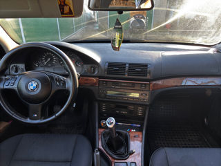 BMW 5 Series foto 5