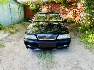 Volvo V70 foto 2