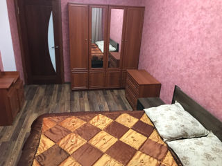 Apartament cu 2 camere, 67 m², Botanica, Chișinău foto 4