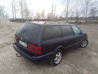 Volkswagen Passat foto 2