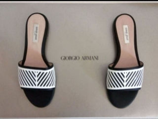 Тапочки Giorgio Armani . foto 4