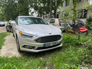 Ford Fusion foto 8