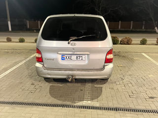 KIA Carnival foto 5