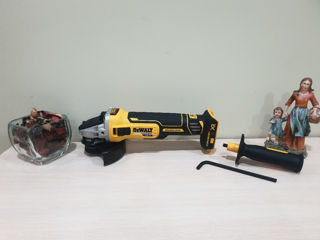 Polizor unghiular DeWalt DCG405