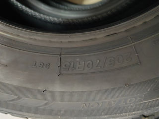 Зимняя шина 205/70R15 ROAD X foto 3