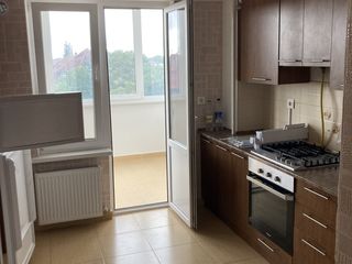 Apartament cu 2 camere, 60 m², Telecentru, Chișinău foto 2