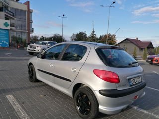 Peugeot 206 foto 8