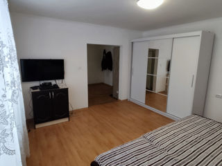 2-комн. кв., 53 м², 1/9 эт.