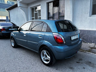 KIA Rio foto 5