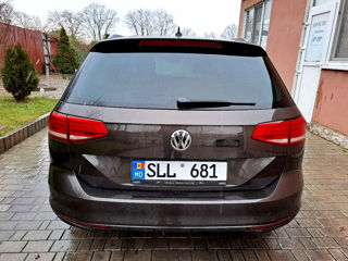 Volkswagen Passat foto 5