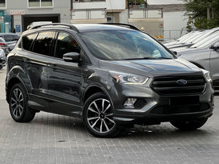 Ford Kuga foto 4