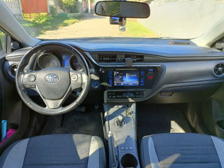 Toyota Auris foto 5