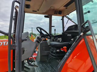 Kubota M108S foto 10