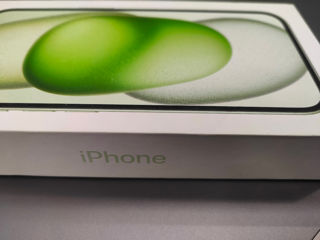 iPhone 15 Green 128gb foto 2