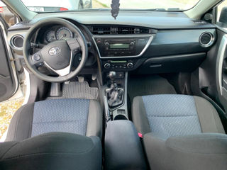 Toyota Auris foto 5