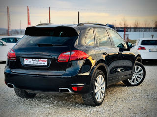 Porsche Cayenne foto 3