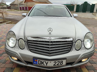 Mercedes E Class foto 10