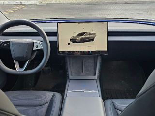 Tesla Model 3 foto 6