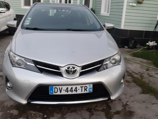 Toyota Auris foto 2