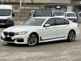 BMW 7 Series foto 3