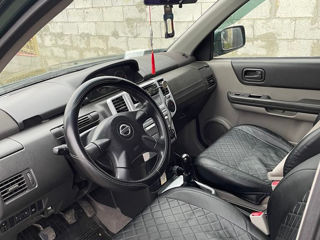 Nissan X-Trail foto 7