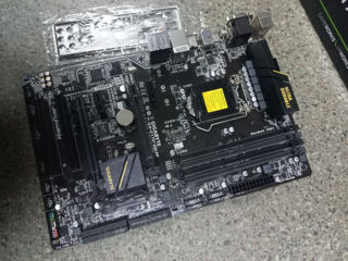 Gigabyte Z170 foto 1