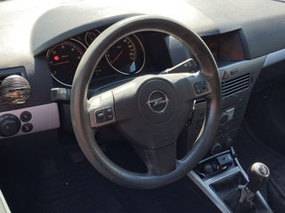 Opel Astra foto 4