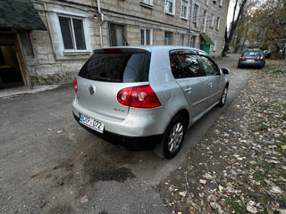 Volkswagen Golf foto 2