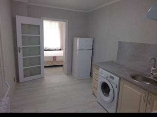 Apartament cu 2 camere, 55 m², Botanica, Chișinău foto 7