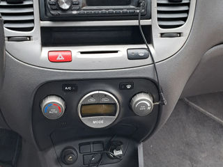 KIA Rio foto 6