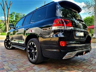 Toyota Land Cruiser foto 7