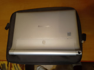 Yoga Tablet 2-1050F foto 4