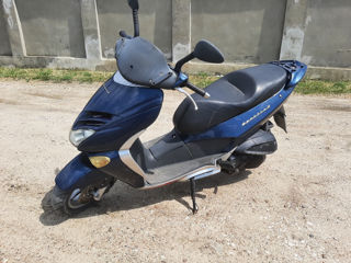 Aprilia Leonardo 250 foto 2