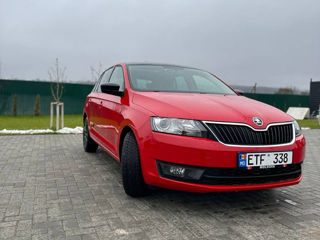 Skoda Rapid foto 1