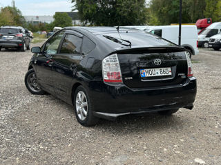 Toyota Prius foto 3