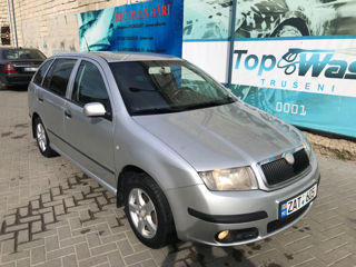 Skoda Fabia foto 8