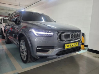 Volvo XC90 foto 1